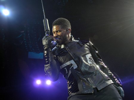 usher omg tour