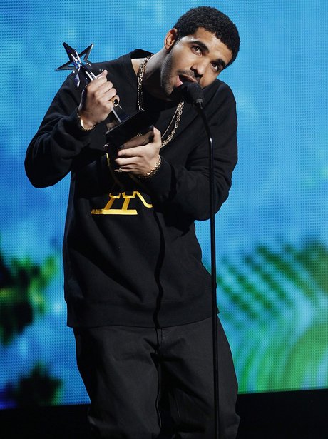 Drake The Bet Awards 2011 Capital 
