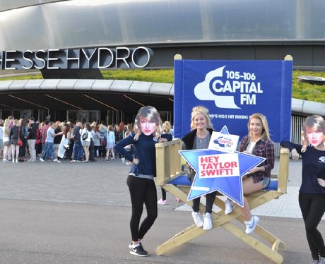 Were you pap'd by the Capital Street Stars?