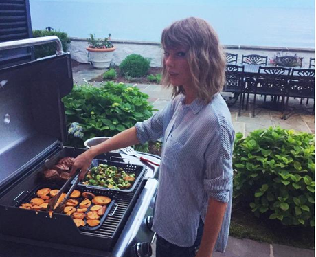 Calvin Harris Is Pretty Impressed With His Lady's Cooking Skills As ...